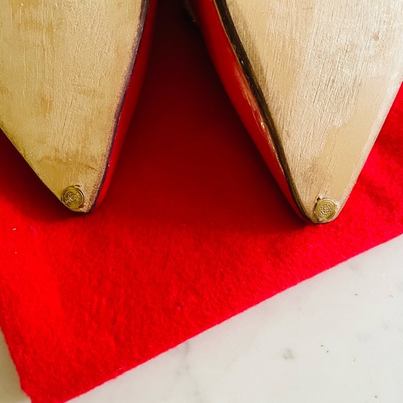 Valentino Garavani Rockstud red patent leather with studs pointed flats … - Picture 9 of 10